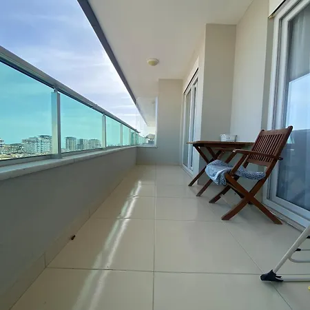 아파트 Four-bedroom By The Sea *